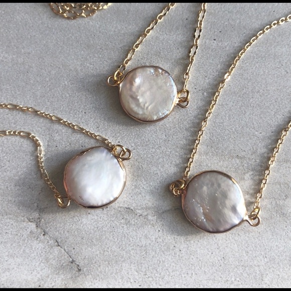 Boho Freshwater natural Baroque Pearl necklaces - Picture 4 of 11